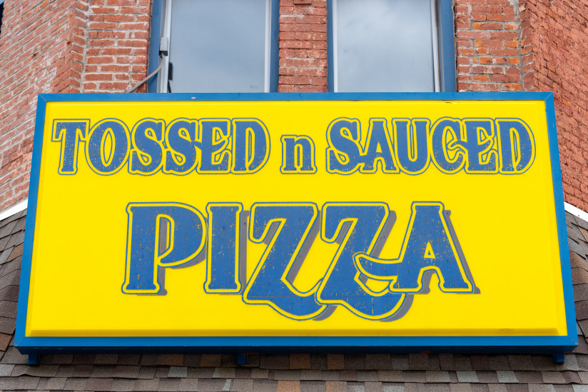 Tossed-n-Sauced-Pizza-Abilene,KS
