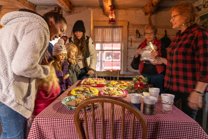 Cowtown-Christmas-Heritage-Center-Old-Fashioned-Christmas-Christmas-In-The-Cabin-Abilene,KS